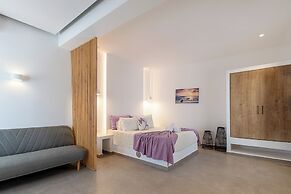 Santorini Villatzio Suites