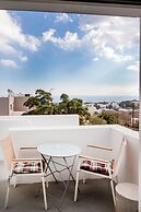 Santorini Villatzio Suites