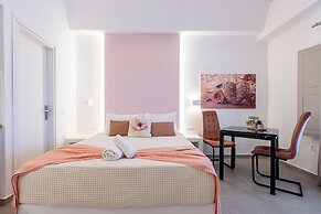 Santorini Villatzio Suites