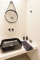Santorini Villatzio Suites
