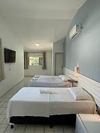 Pousada Encanto dos Mares