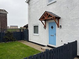 22 Longstone Park