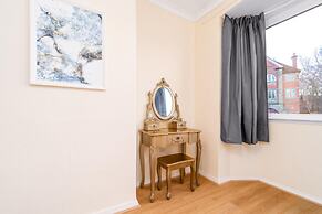 Pretty House in Popular Harborne