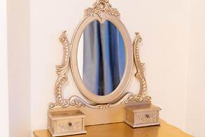 Pretty House in Popular Harborne