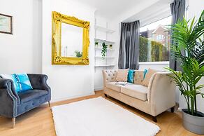 Pretty House in Popular Harborne