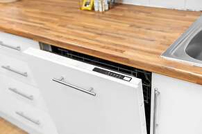 Spacious Home in Harborne