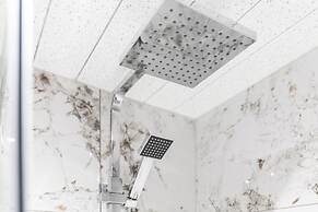 Deluxe House in Harborne