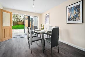 Deluxe House in Harborne