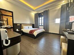 New World Sapa Hotel - by Bay Luxury
