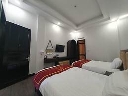 New World Sapa Hotel - by Bay Luxury