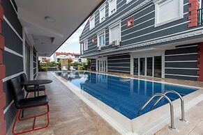 Avullar Palace Hotel