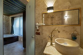 By Yüksel Cave Hotel