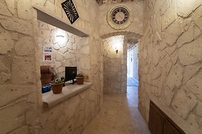 By Yüksel Cave Hotel