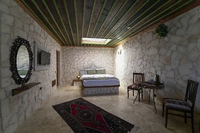 By Yüksel Cave Hotel