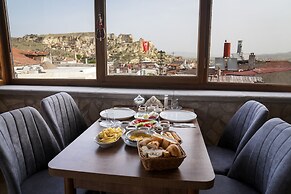 By Yüksel Cave Hotel