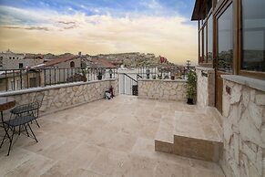 By Yüksel Cave Hotel