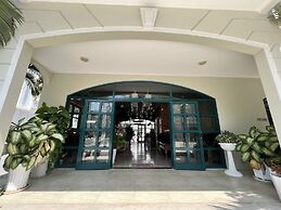 Agarwood Villa - Beach and Pool Phu Quoc