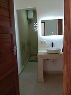 Aluna Beach Apartments