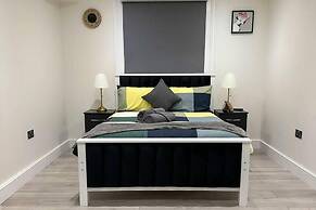 Lovely Studio Ealing