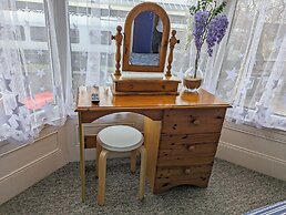 Jurassic Bay Holidays