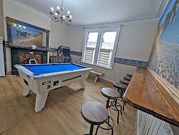 Jurassic Bay Holidays