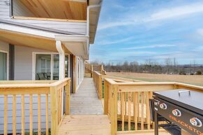 Riverfront Dayton Getaway on 700 Wooded Acres!