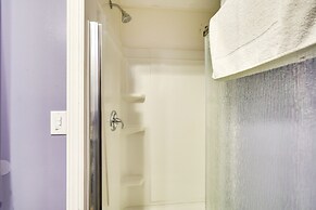 Riverfront Dayton Getaway on 700 Wooded Acres!