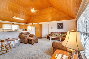 Riverfront Dayton Getaway on 700 Wooded Acres!