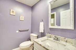 Riverfront Dayton Getaway on 700 Wooded Acres!