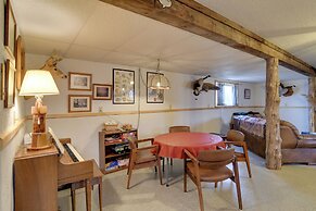 'the Lodge' Spacious Afton Cabin Near Fishing!
