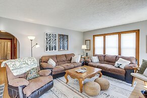 Cozy Tiffin House w/ Private Pool: 1 Mi to Town!