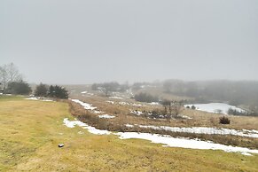 'the Barn' Secluded Home 7 Mi to Afton Lake!