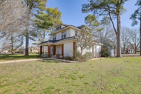 Expansive Wheatley Home ~ 65 Mi to Memphis!