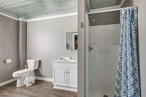 Expansive Wheatley Home ~ 65 Mi to Memphis!