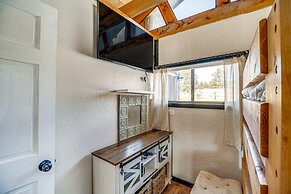 Pet-friendly Guffey Vacation Rental w/ Deck!