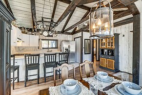 Pet-friendly Guffey Vacation Rental w/ Deck!