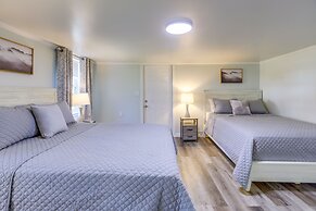 Bright Shelby Cottage w/ Deck & Creek Views!