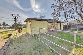 Eclectic Wildomar Home: 6 Mi to Santa Rosa Plateau