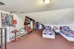 Eclectic Wildomar Home: 6 Mi to Santa Rosa Plateau