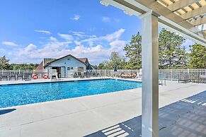 Pet-friendly Cabin Overlooking Sleepy Hollow Lake