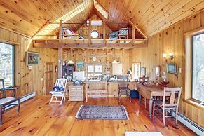 Pet-friendly Cabin Overlooking Sleepy Hollow Lake