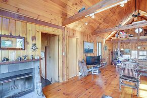 Pet-friendly Cabin Overlooking Sleepy Hollow Lake
