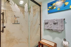 Penthouse Condo in Kona Pacific w/ Ocean Views!