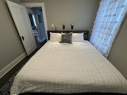 Spacious Retreat Near Convention Centers 4 Bedroom Home by RedAwning