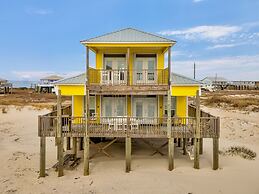 Lazy Daze Beach House - 105 Strand Ct 3 Bedroom Home by RedAwning