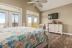 Lazy Daze Beach House - 105 Strand Ct 3 Bedroom Home by RedAwning