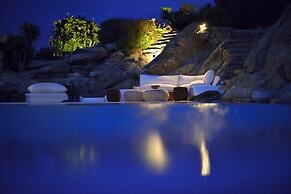 Immaculate 5-bed Villa in Klouvas - Villa Alkmini