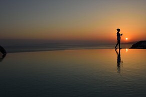 Immaculate 5-bed Villa in Klouvas - Villa Alkmini