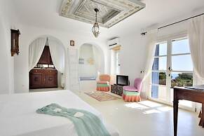 Immaculate 5-bed Villa in Klouvas - Villa Alkmini