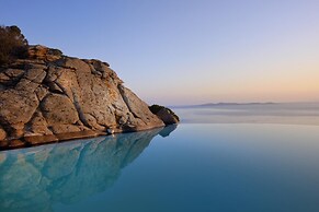 Immaculate 5-bed Villa in Klouvas - Villa Alkmini